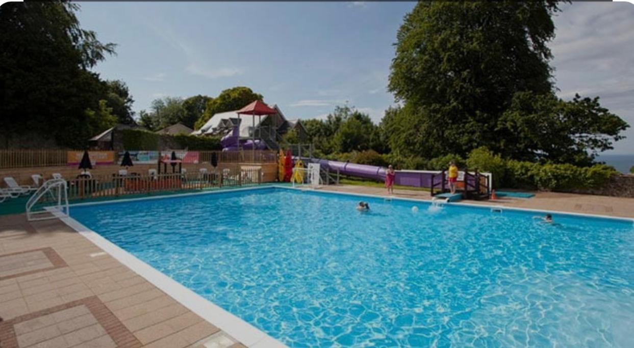 4 Devon Country, Bideford Bay Holiday Park Bucks Mills Екстериор снимка